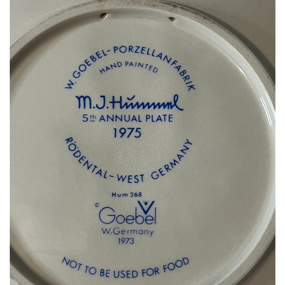 Vintage 1975 M.J. Hummel Plate 5th Anniversary Plate Collectible Original Box - Picture 6 of 11